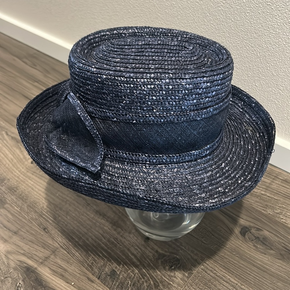 Betmar New York hat navy straw sun hat with bow detail - Picture 4 of 6